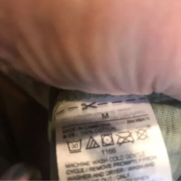 Old Navy Camouflage Tank Top Green Size Medium - Picture 11 of 12